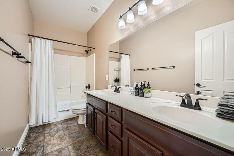 12842 W Whitton Ave - Web Quality - 024