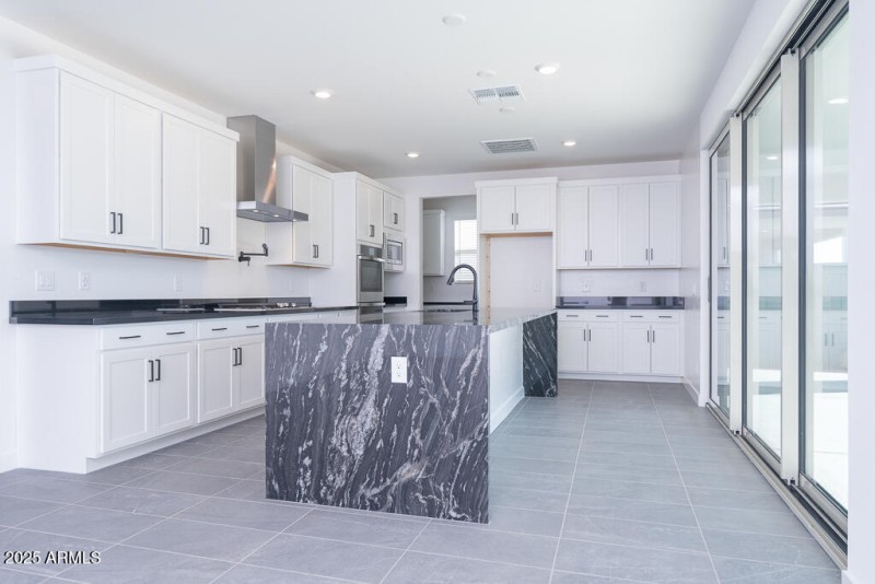 Tri Pointe Terraza 17 - Kitchen-1MLS