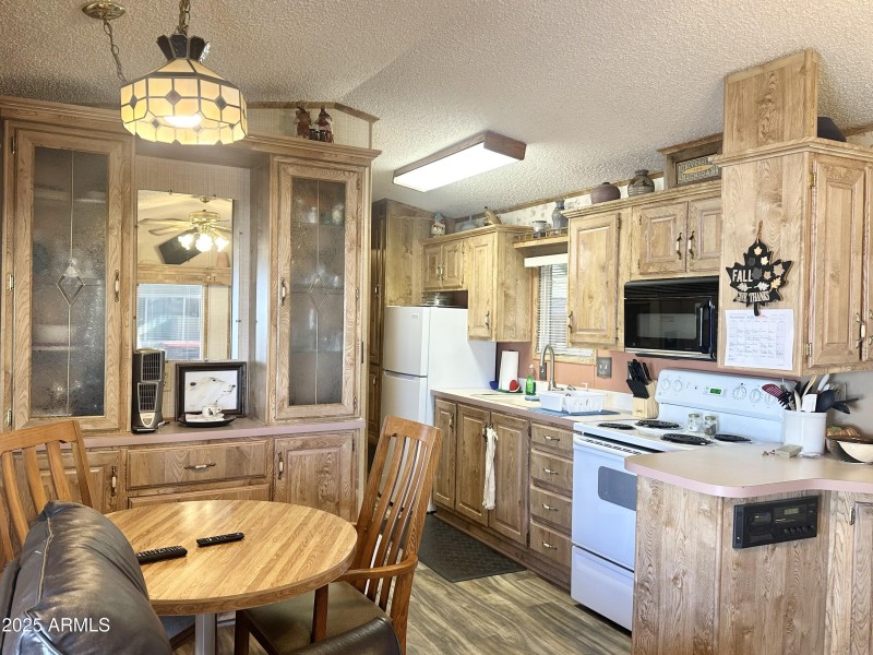 GREAT FOR ENTERTAINING