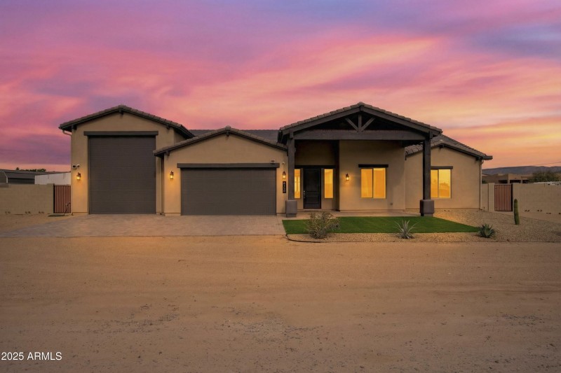 A7408065#twilight-59