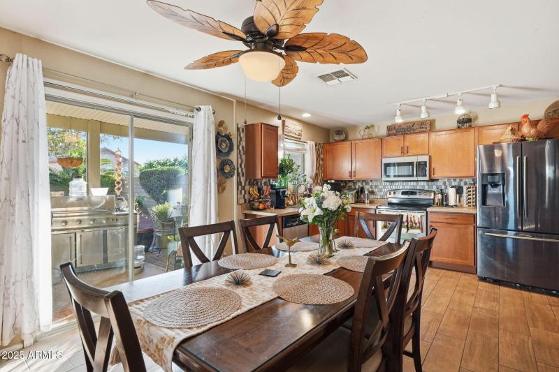 Kitchen - Dining Area