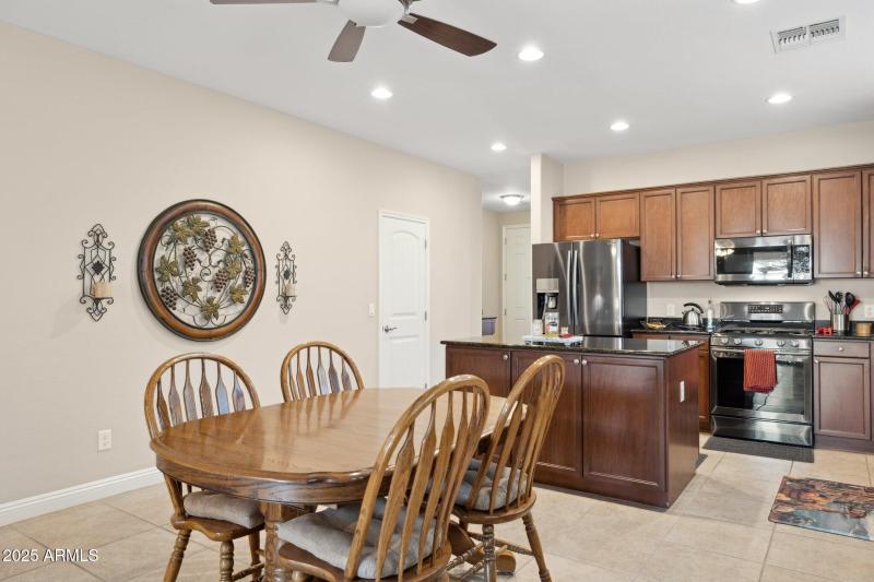 16-web-or-mls-1311-e-barrett-dr