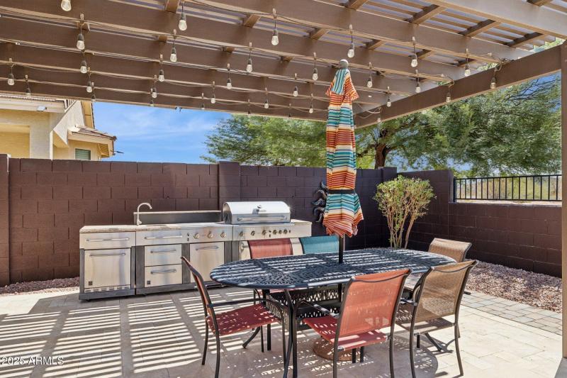 40-web-or-mls-1311-e-barrett-dr