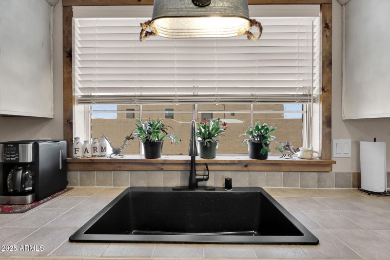 13-web-or-mls-Sentinel Rock -14