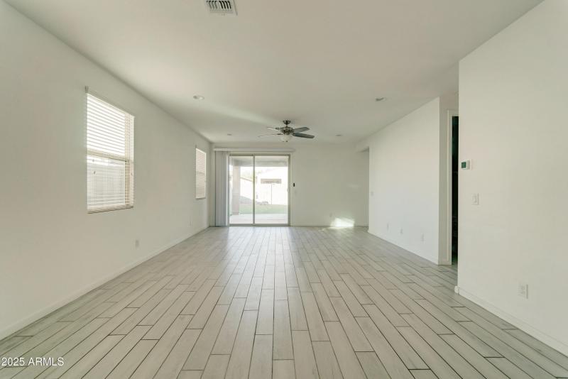 17704 W Fetlock Trail-8