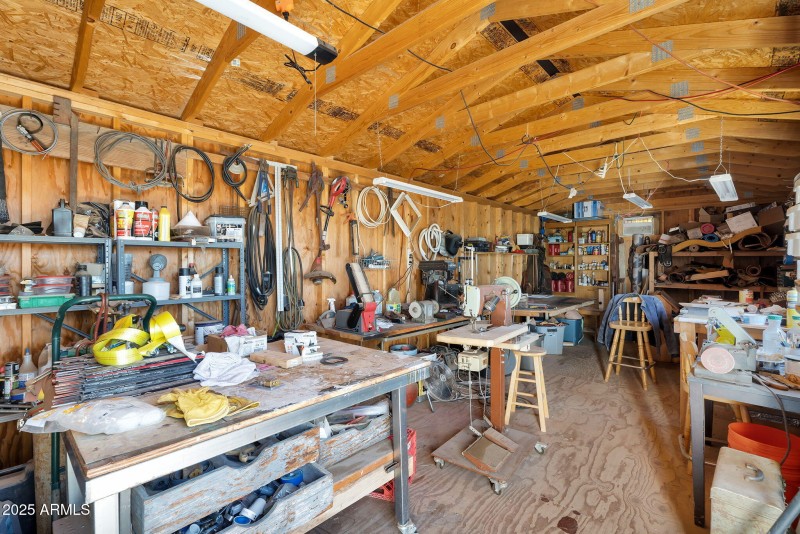 44-web-or-mls-Sentinel Rock -44