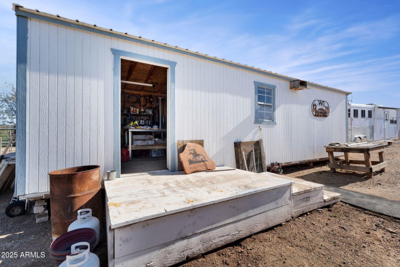 50-web-or-mls-Sentinel Rock -50