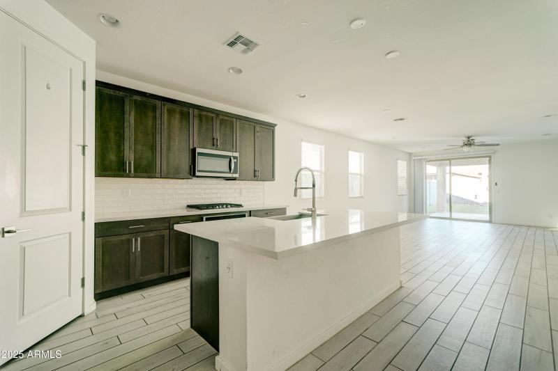 17704 W Fetlock Trail-4