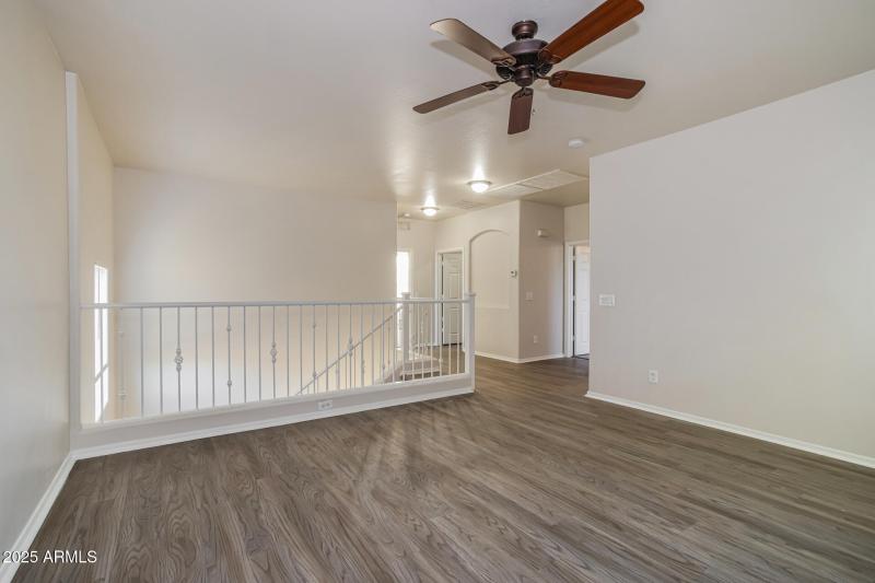 014-photo-bonus-room-15058250