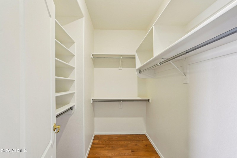 Master Walkin Closet