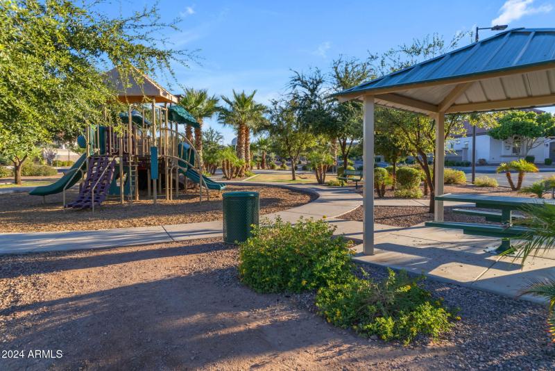 77-web-or-mls-78_208_a4m_breal