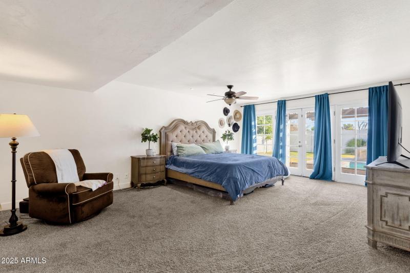 19-web-or-mls-89-n-riata-st