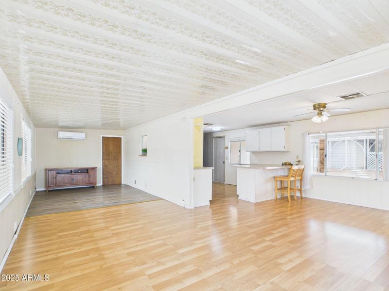 4-web-or-mls-CAM03379G0-PR0144-STILL004