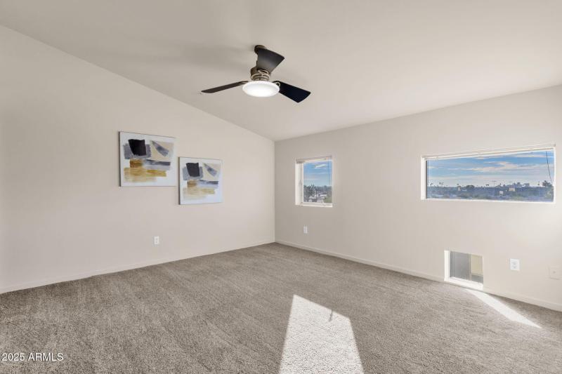 46-web-or-mls-1111-w-university-dr-3011