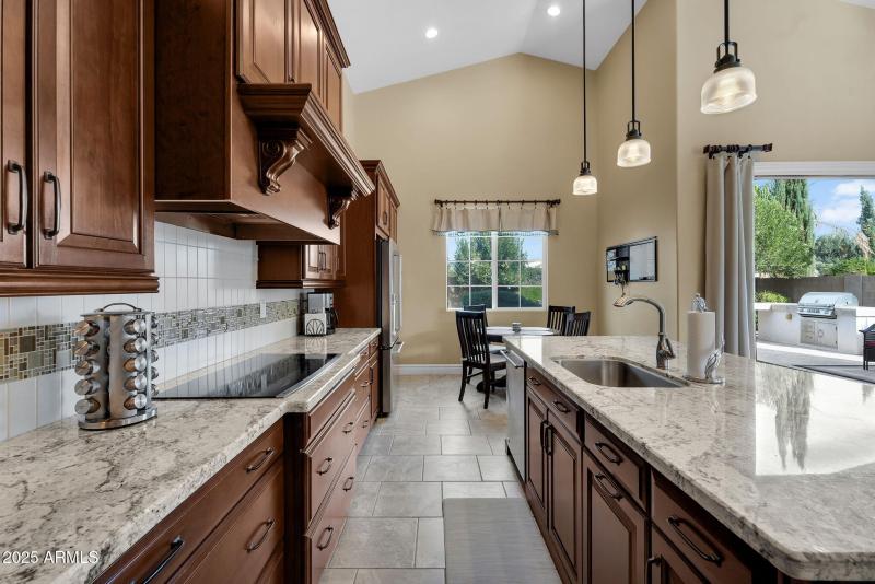 20-web-or-mls-Yellowstone-18