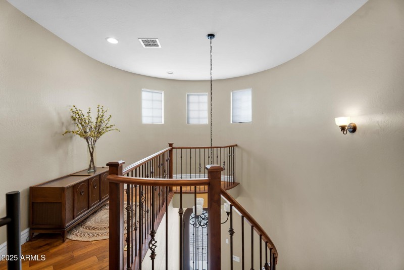 28-web-or-mls-Yellowstone-26