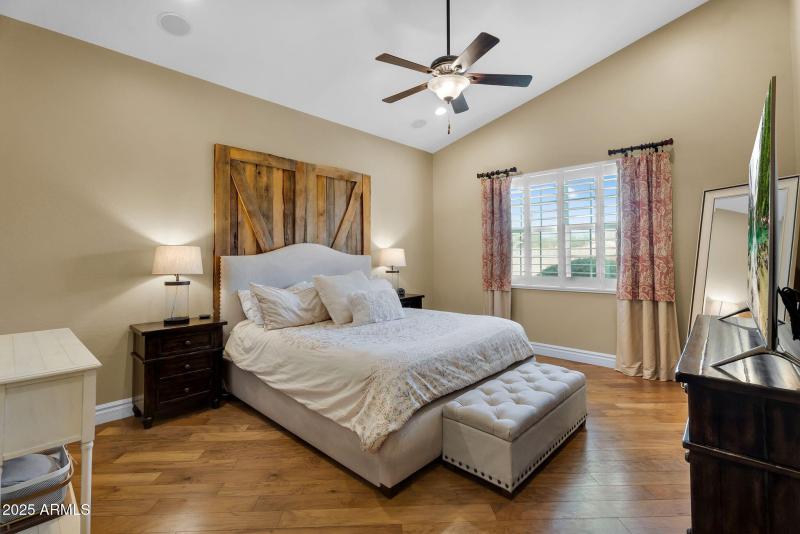 35-web-or-mls-Yellowstone-32