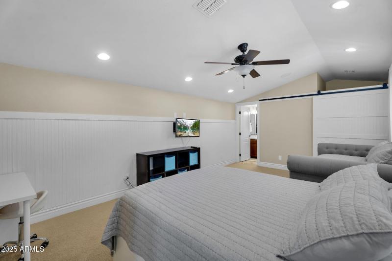 30-web-or-mls-Yellowstone-28