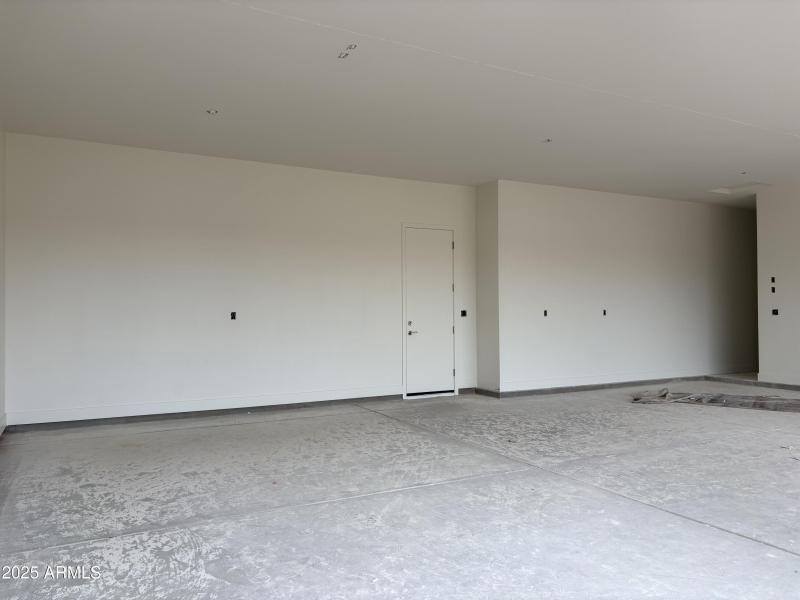 9087 W Li,est one Mountain