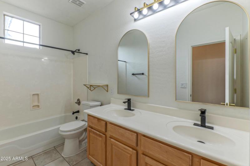 Guest Bathroom - Copy
