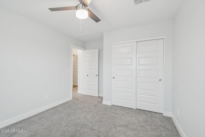 28-web-or-mls-N 212th Ave-S0201-028