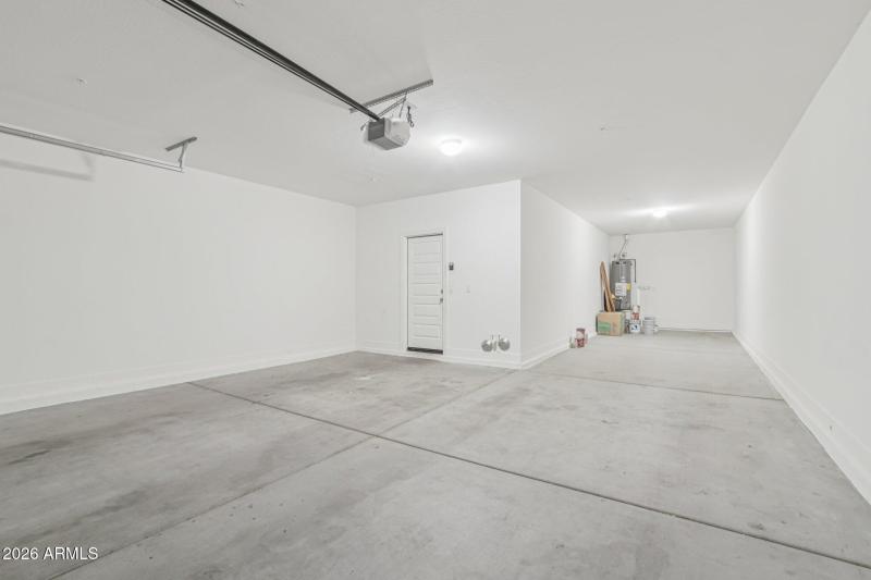 31-web-or-mls-N 212th Ave-S0201-031