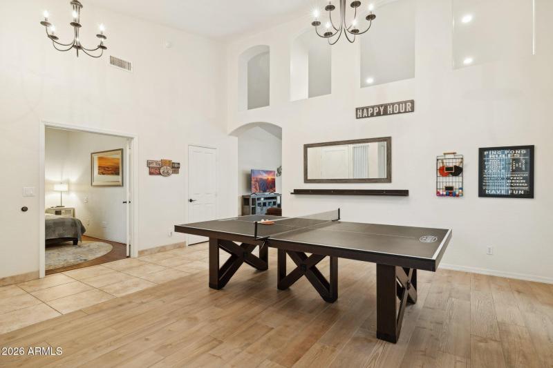 8-web-or-mls-4831-e-fernwood-ct