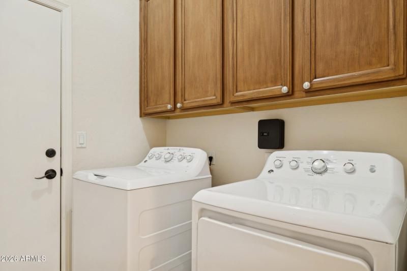 36-web-or-mls-4831-e-fernwood-ct