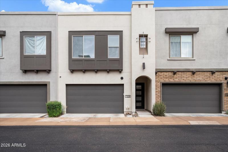 Contemporary Townhome Design