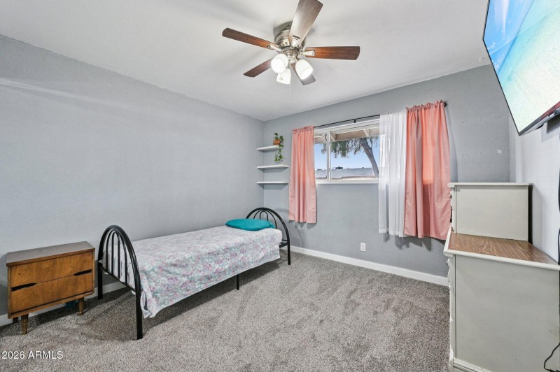 22-web-or-mls-W Corrine Dr-S0301-022