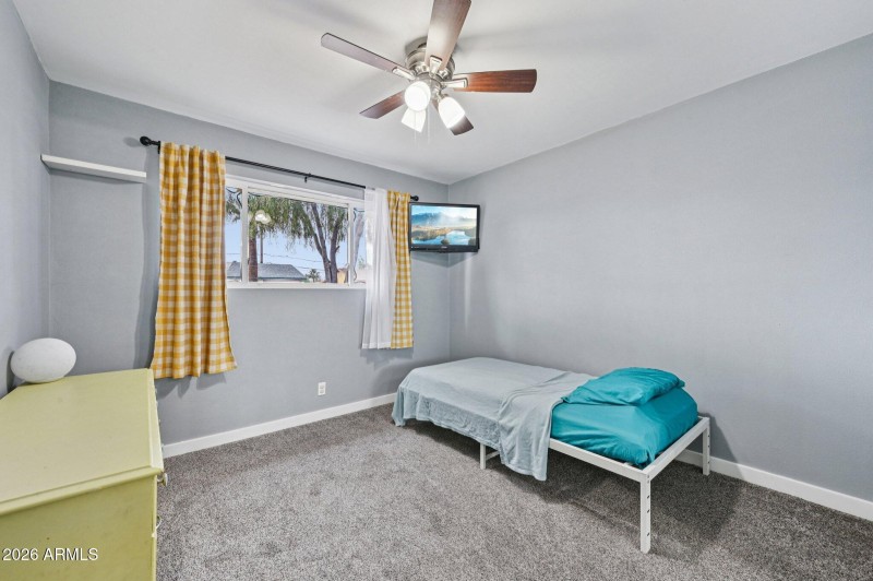 24-web-or-mls-W Corrine Dr-S0301-024