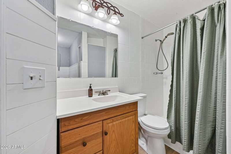 27-web-or-mls-W Corrine Dr-S0301-027