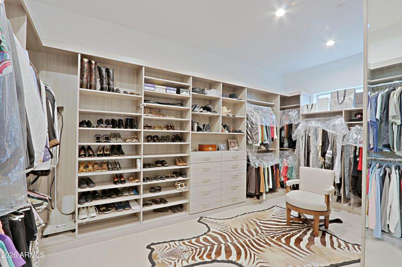 Master Closet 1