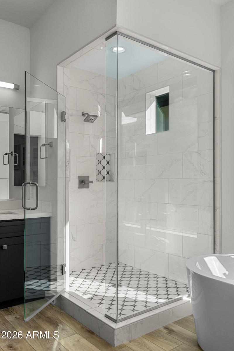 primary bath shower