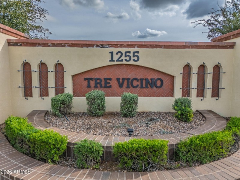 Tre Vicino Community