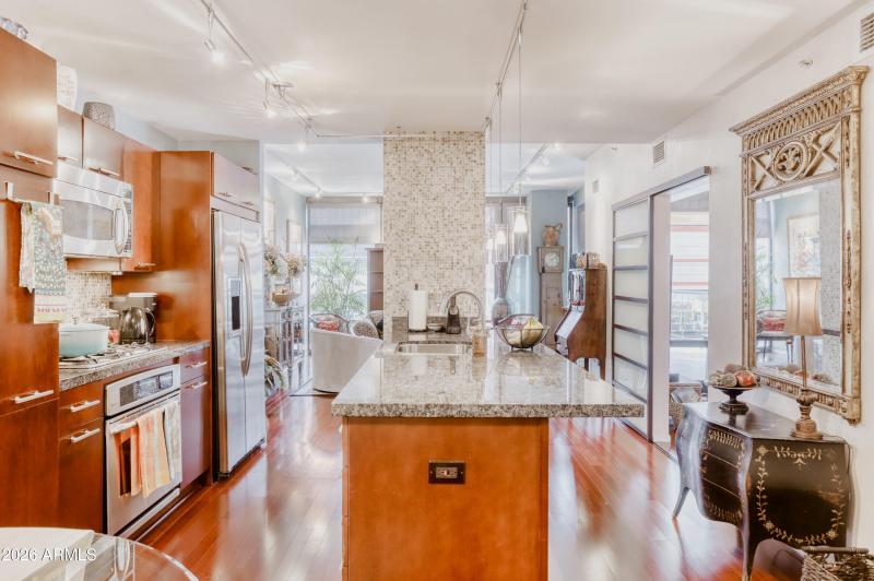 4808 N 24th Street 325 - MLS Sized - 014