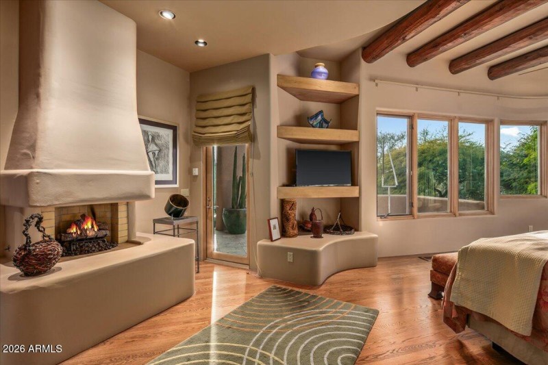 Primary Suite Details