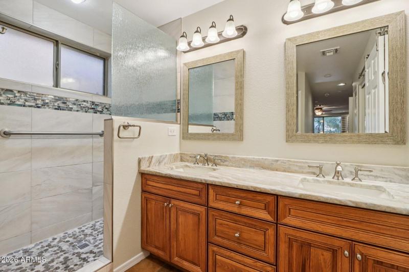 31-web-or-mls-W Piccadilly Rd-S0201-031