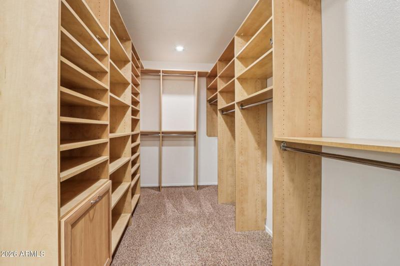 32-web-or-mls-W Piccadilly Rd-S0201-032