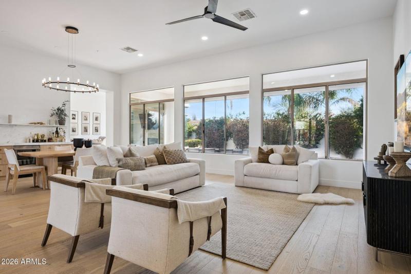 8-web-or-mls-11479-n-87th-pl