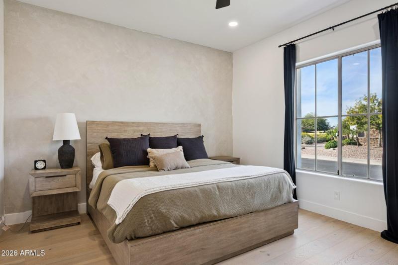 42-web-or-mls-11479-n-87th-pl