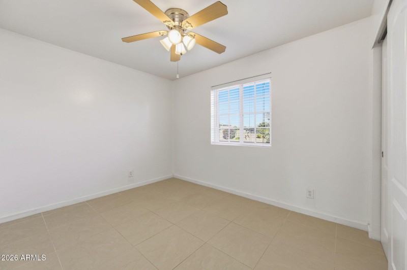 25-web-or-mls-13839 E Morgan Drvie - Mai