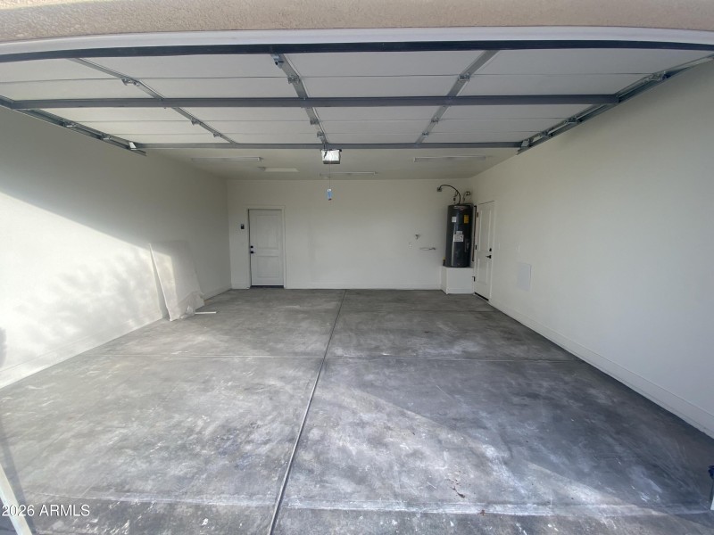 18) 63668-69603e53a9762