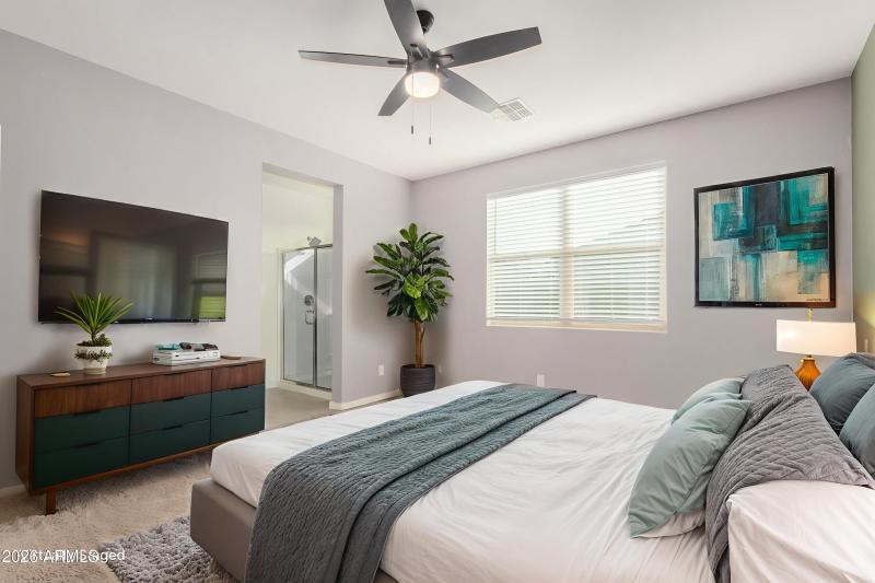 19-James - Bedroom - Modern - 2 (1)