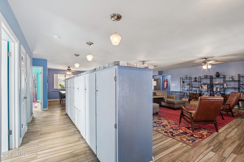 11-print-S April Dr-S0601-011