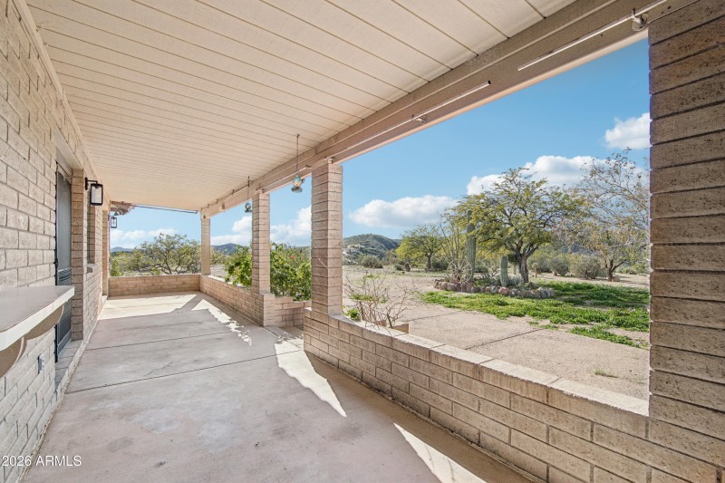 26-print-S April Dr-S0601-026