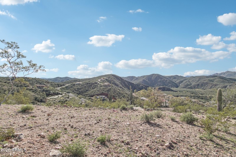 31-print-S April Dr-S0601-031