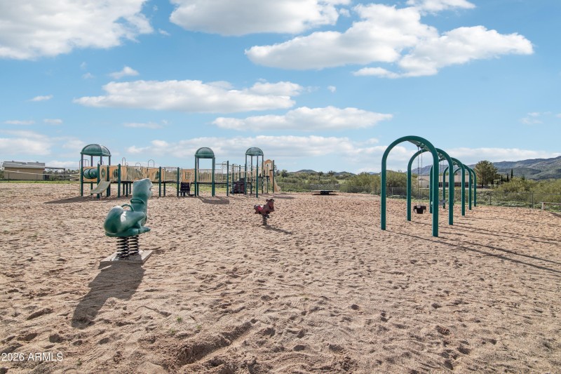 46-print-S April Dr-0601-904