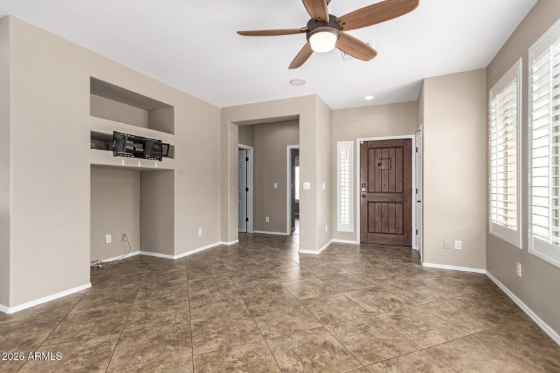 2361 W TURTLE HILL CT