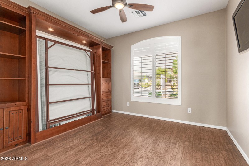 2361 W TURTLE HILL CT